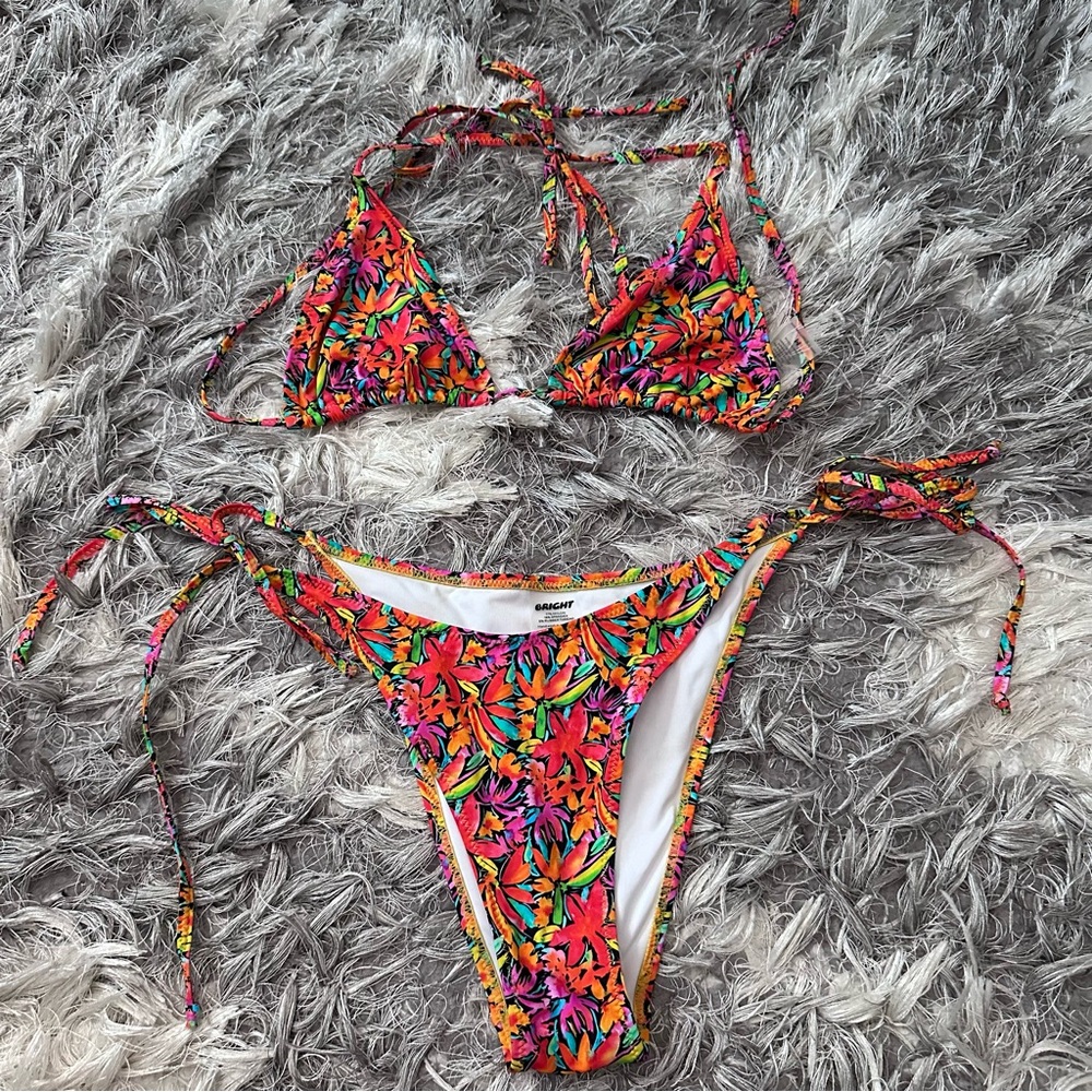 Tropical Floral Tie-Side Bikini Set - Multicolor